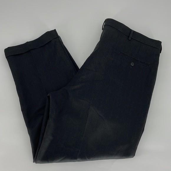 VF JEANSWEAR classic pleated front dress trouser slacks grey size 42 x 30 men's - Picture 1 of 8